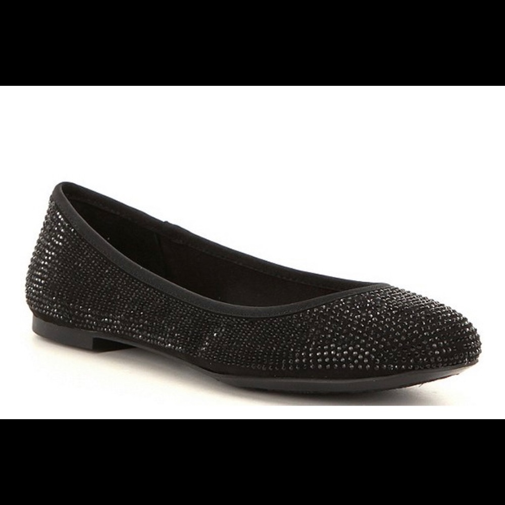 Gianni Bini Flat black shoes. Size 7.5M